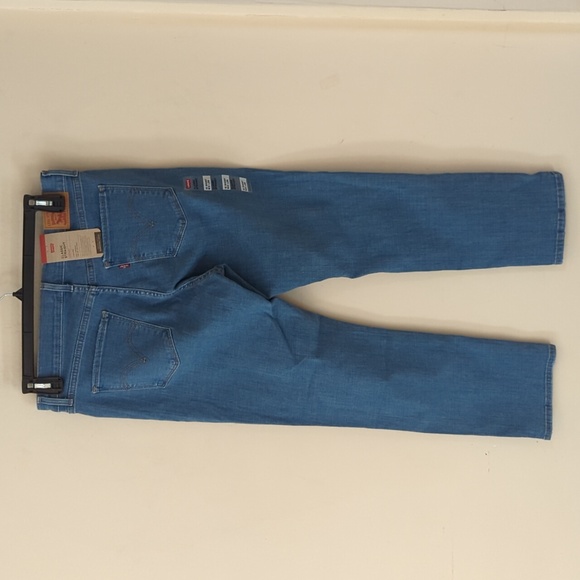 Levis Classic Mid Rise Straight Fit Jeans 12 Short - Picture 5 of 16